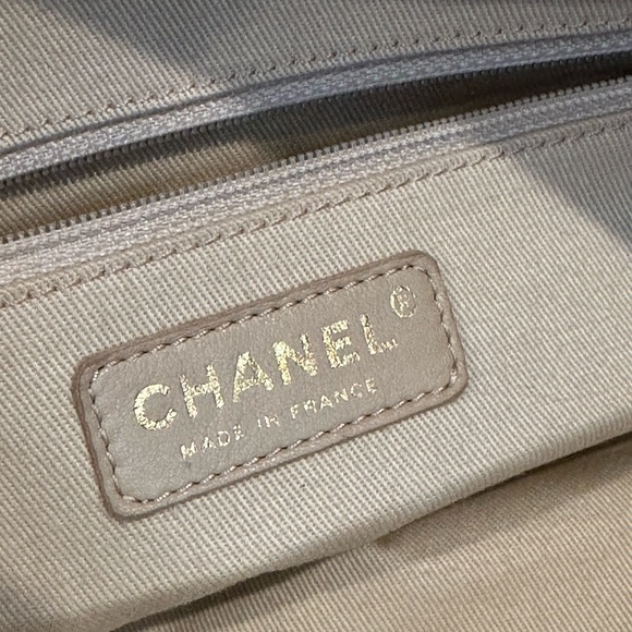 Vintage authentic beige quilted Chanel lambskin bowler tote bag cloudy bundle - Picture 8 of 16
